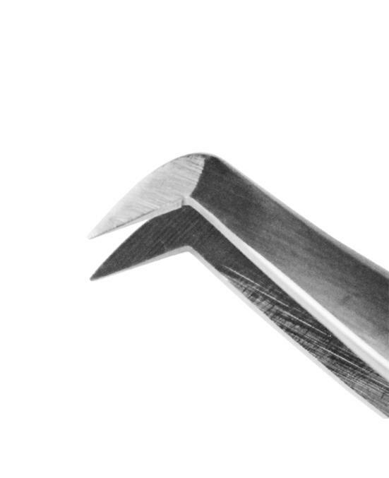 Pinzetta professionale con punta a stivaletto № 06